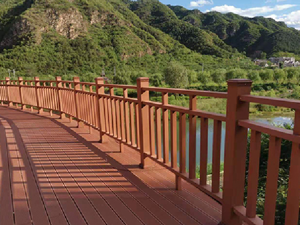 景觀區(qū)不可缺少的花園木塑地板 景觀區(qū)不可缺少的花園木塑地板